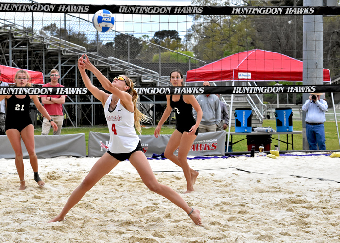 Huntingdon closes out Carson-Newman Tournament