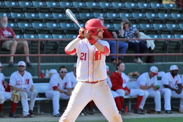 Huntingdon baseball rallies for Game 3 win over Ferrum