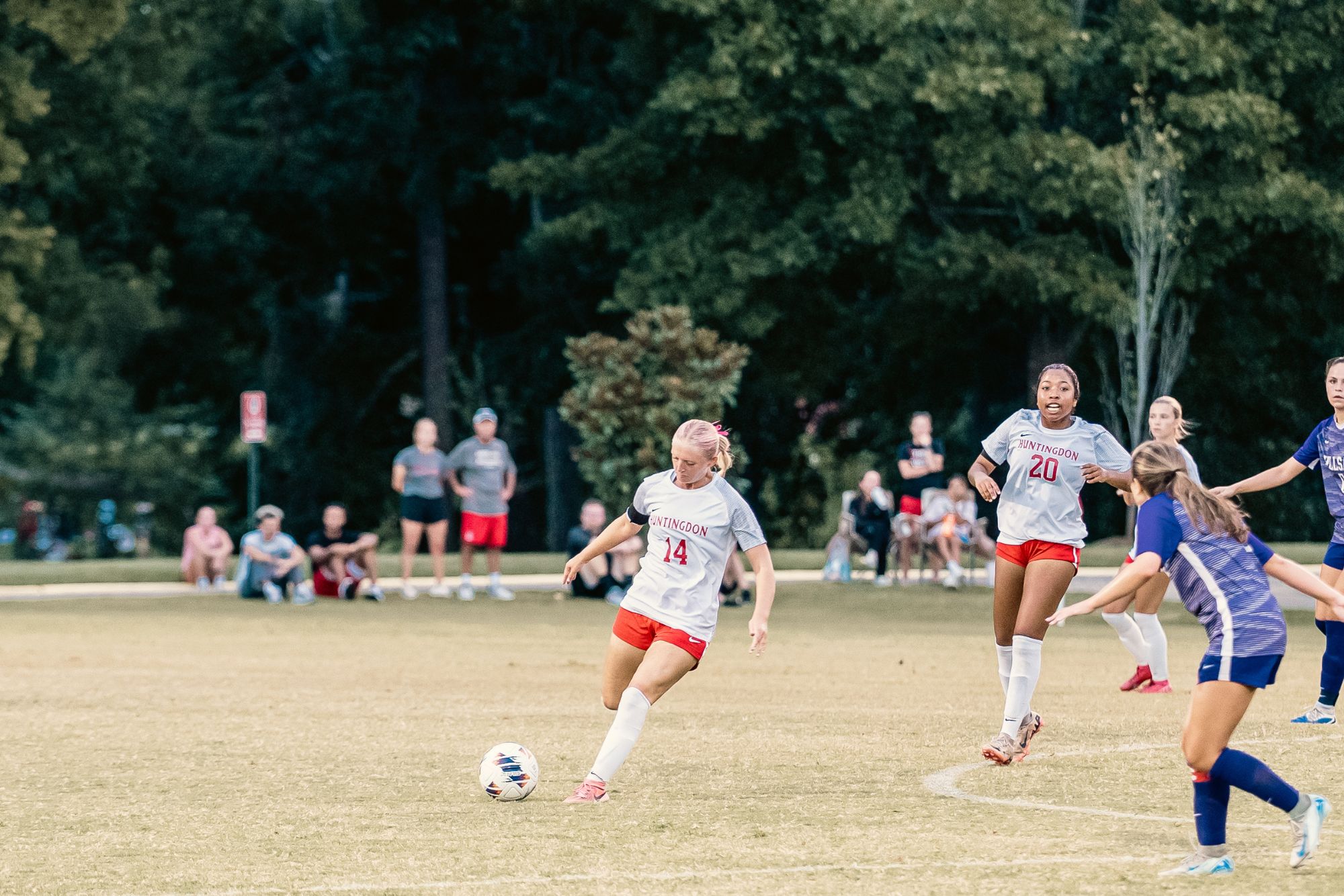 Hot Second Half Fuels Hawks Run-Away Victory At Agnes Scott