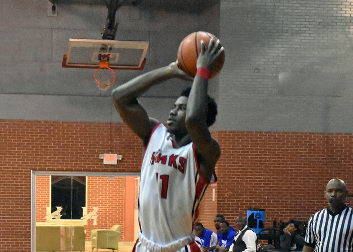 Andre Ashley had 11 points, 10 rebounds and four assists in Friday night's loss to Maryville.