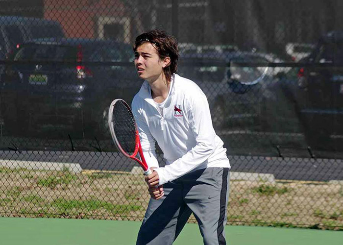 Huntingdon downs Greensboro for sixth straight win