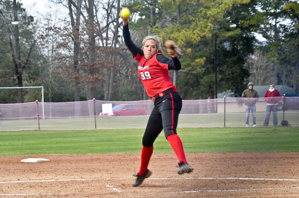 Meadows&rsquo; no-hitter helps Lady Hawks complete sweep of Covenant