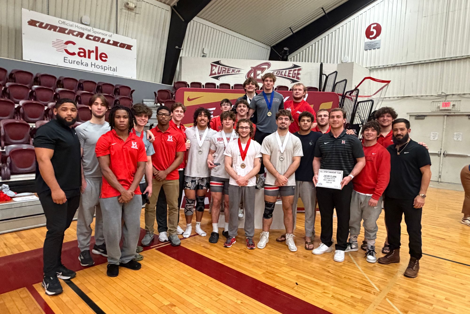 Men's Wrestling Claims 2nd At Inaugural SLIAC Championship