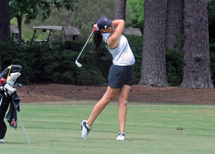 Rice leads Lady Hawks in Rd. 1 of IWU Spring Blast