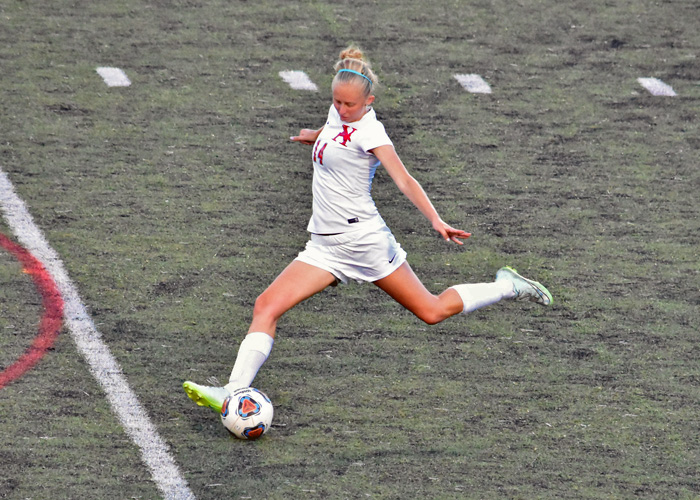 Jenna Maschino scored Huntingdon's goal in a 2-1 loss to Piedmont on Saturday. (Photo by Wesley Lyle)