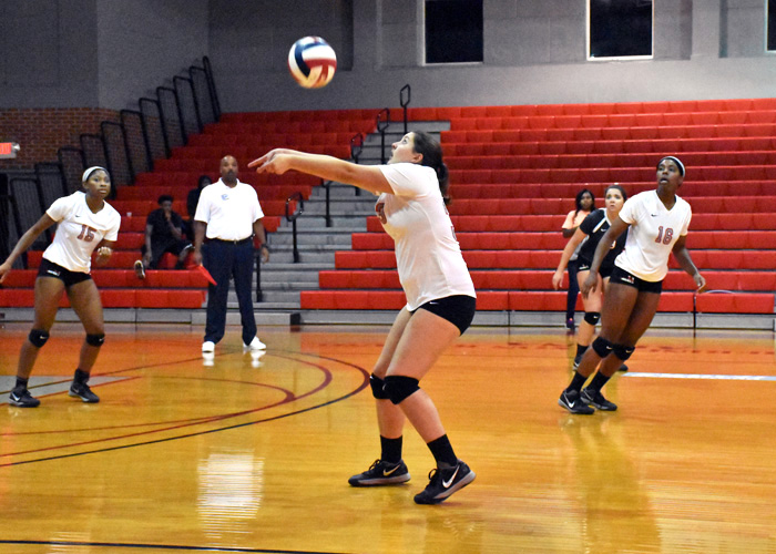 Huntingdon stumbles at Salem